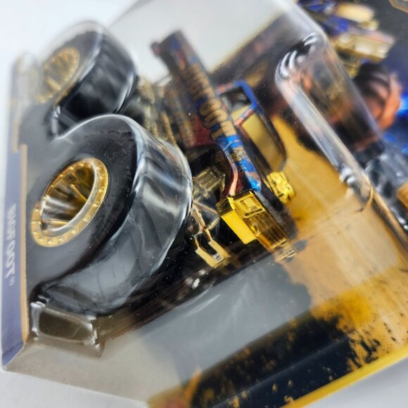 Hot Wheels Monster Trucks Bigfoot 50th Anniversary Trophy Champions - Picture 3 of 6
